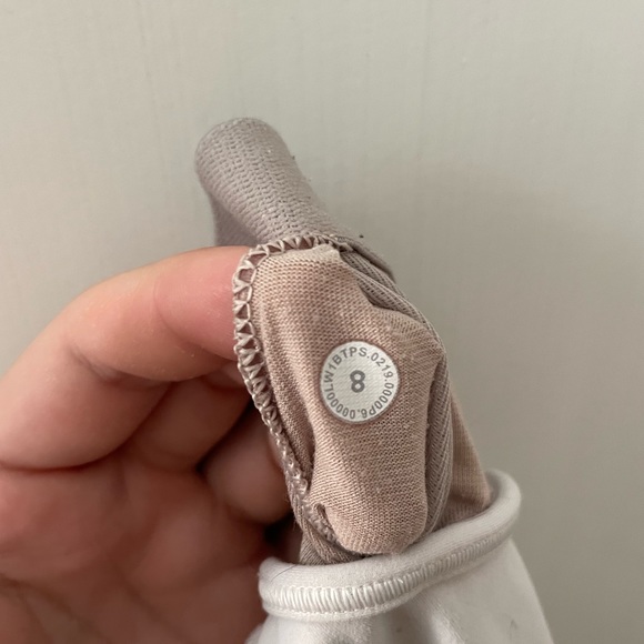 Lululemon free to be rank nulu size 8 white - Picture 2 of 3